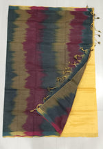 Load image into Gallery viewer, Mangalagiri Pattu Handloom Plain Saree with Contrast Pallu &amp; Blouse
